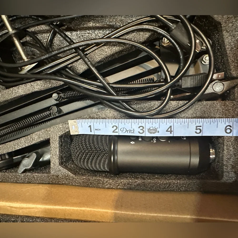 Khpol USB Professional Condenser Microphone, Computer PC Kit Adjustable Arm. NIB